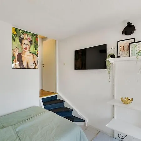 Tiny Apartment With Spacious Terrace On The Rhine Neuwied Zewnętrze zdjęcie
